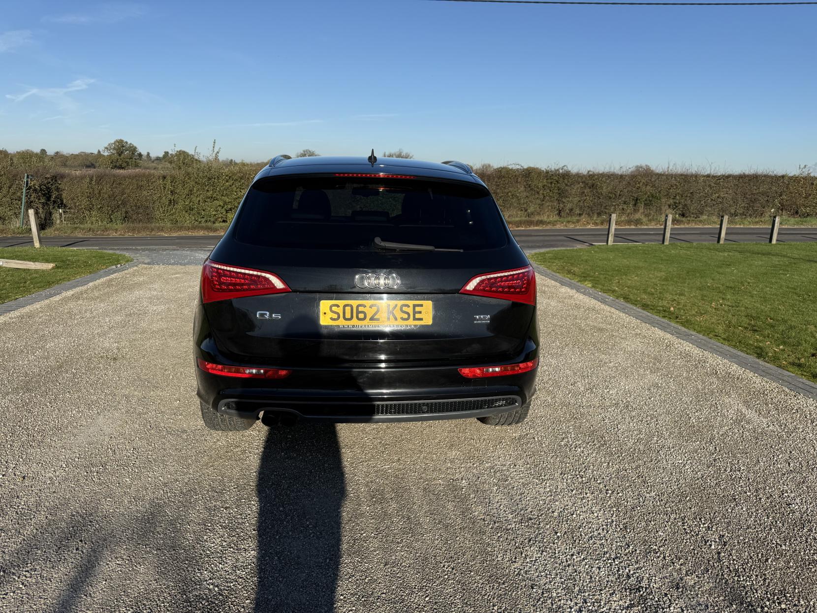 Audi Q5 2.0 TDI S line Plus SUV 5dr Diesel Manual quattro Euro 5 (s/s) (143 ps)