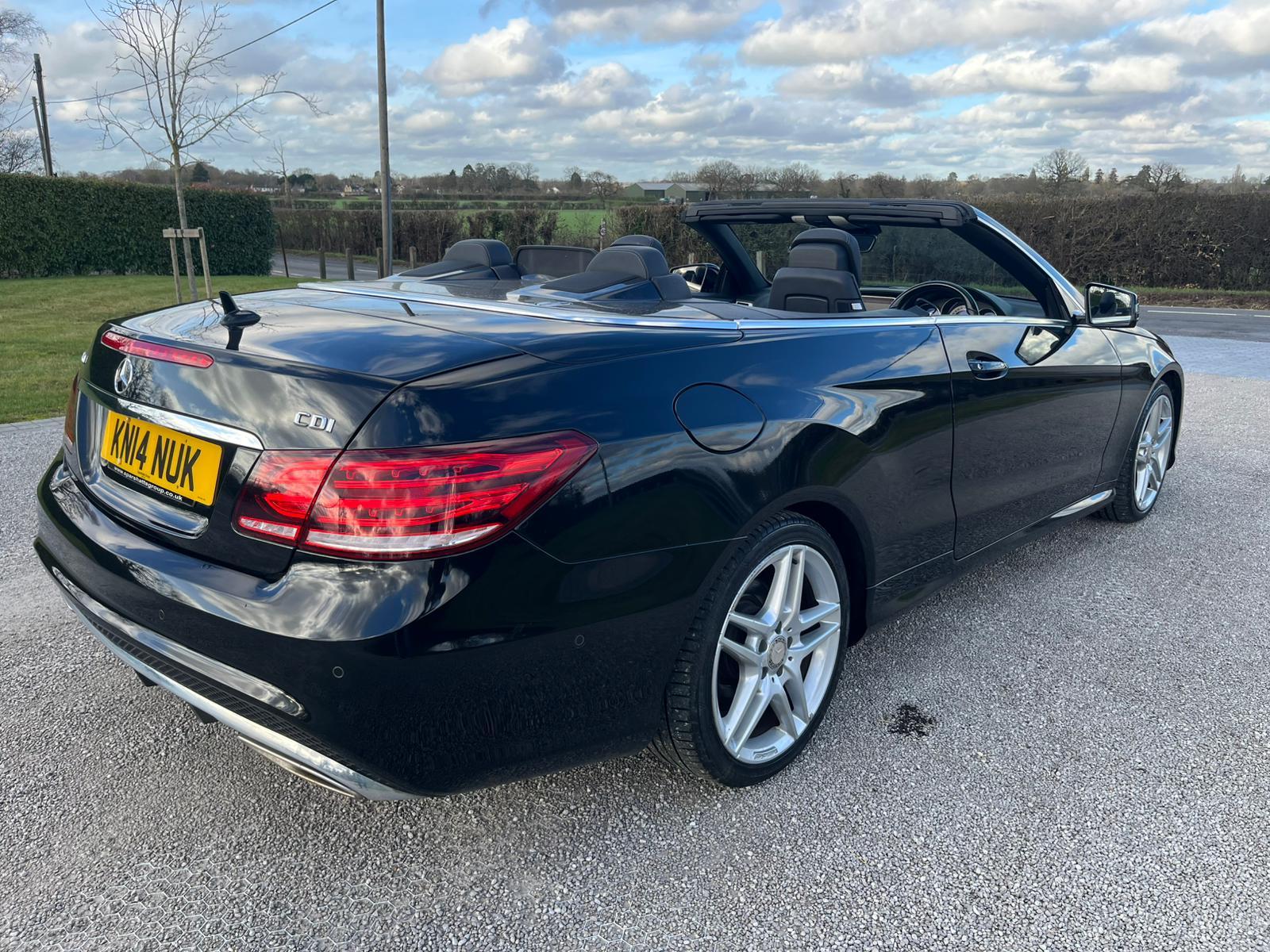 Mercedes-Benz E Class 2.1 E220 CDI AMG Sport Cabriolet 2dr Diesel G-Tronic+ Euro 5 (s/s) (170 ps)