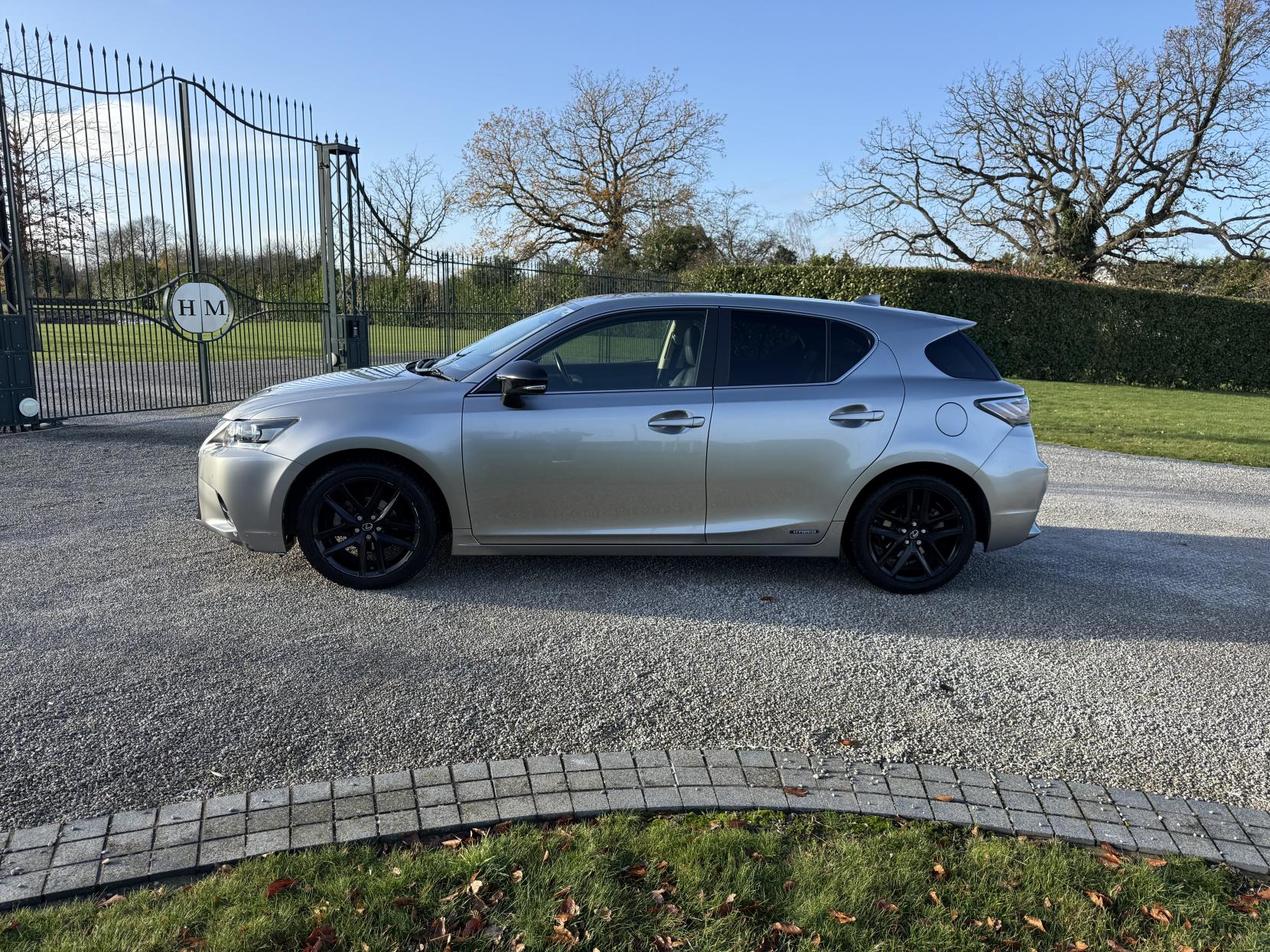 Lexus CT 1.8 200h Sport Hatchback 5dr Petrol Hybrid CVT Euro 6 (s/s) (136 ps)