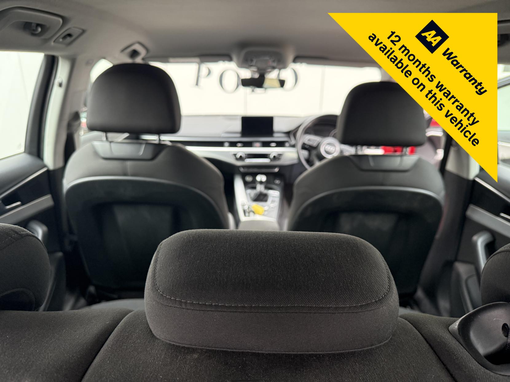 Audi A4 Avant 2.0 TDI ultra Sport Estate 5dr Diesel Manual Euro 6 (s/s) (190 ps)