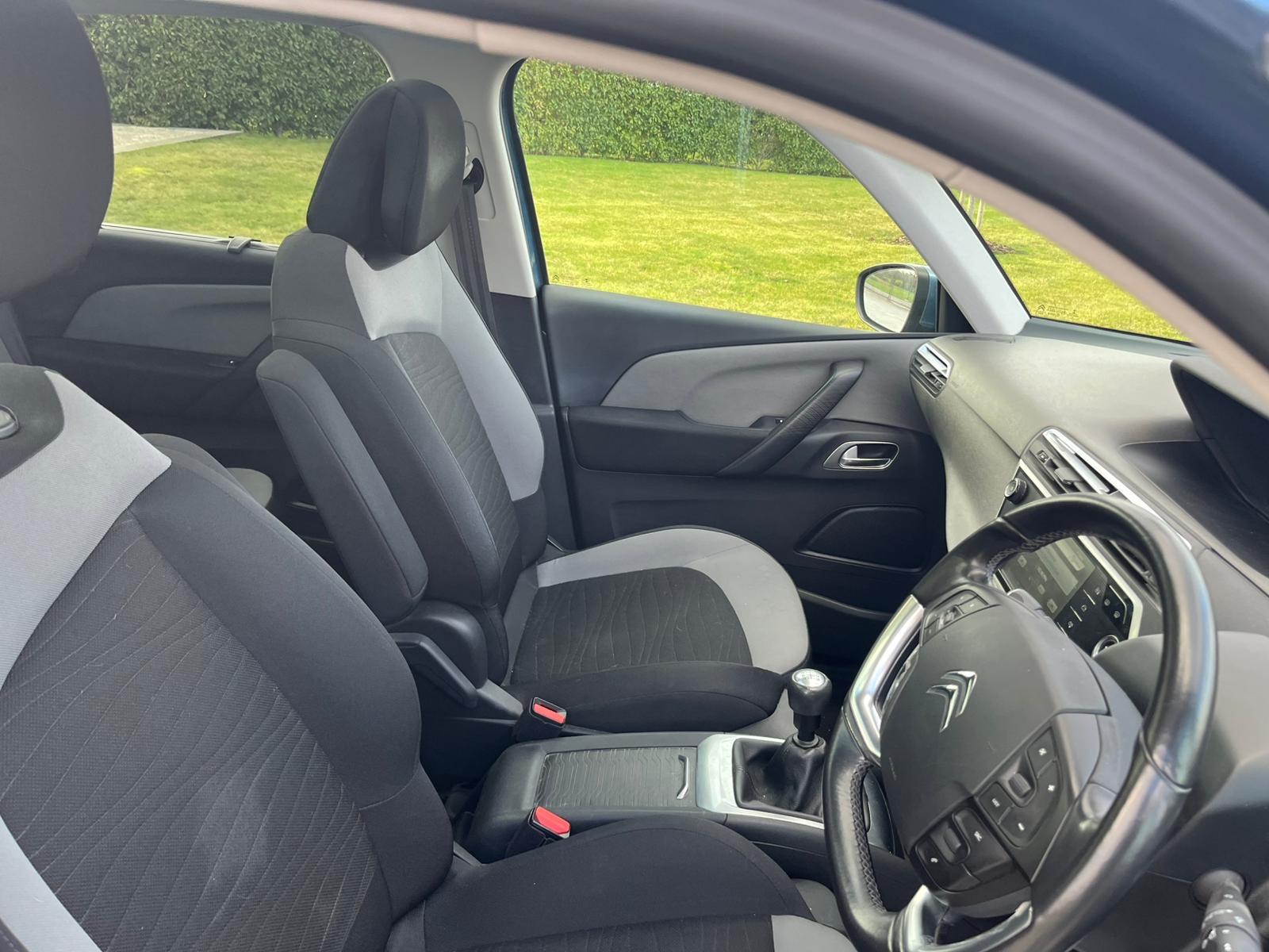 Citroen C4 Picasso 1.6 e-HDi Airdream Exclusive MPV 5dr Diesel Manual Euro 5 (s/s) (115 ps)