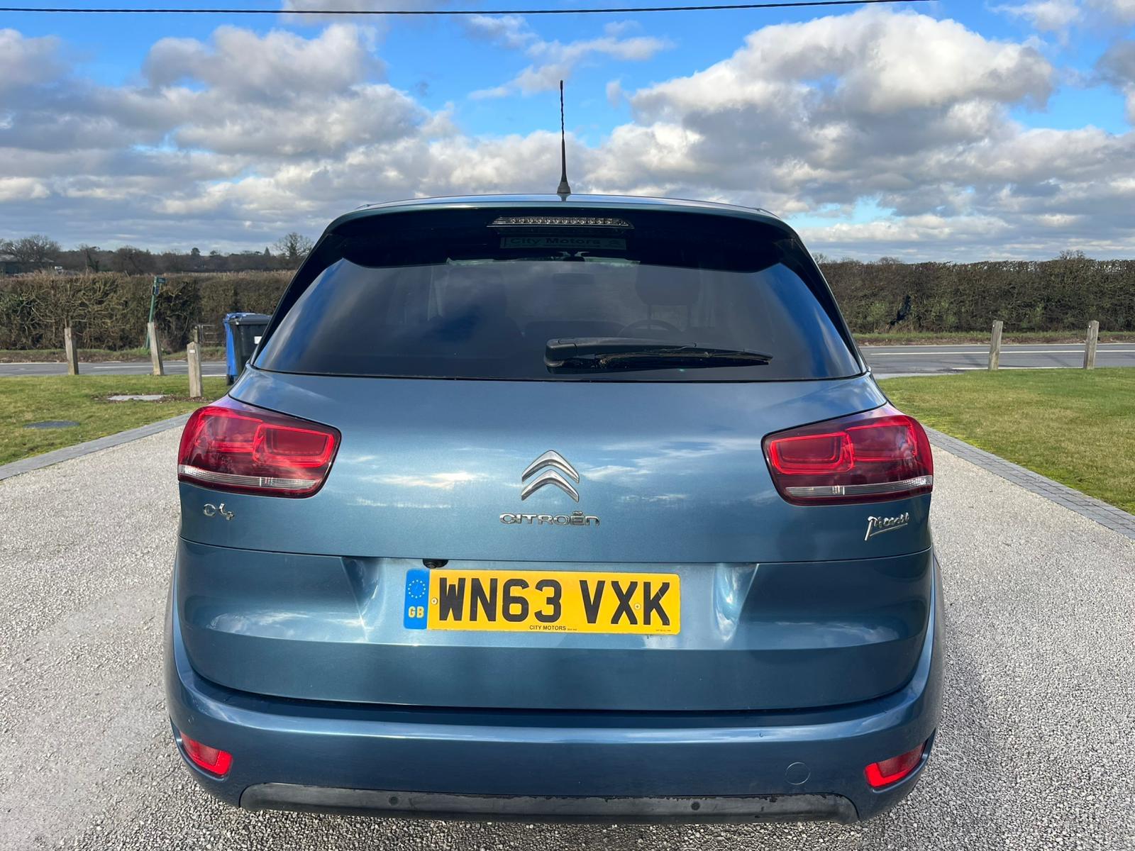 Citroen C4 Picasso 1.6 e-HDi Airdream Exclusive MPV 5dr Diesel Manual Euro 5 (s/s) (115 ps)