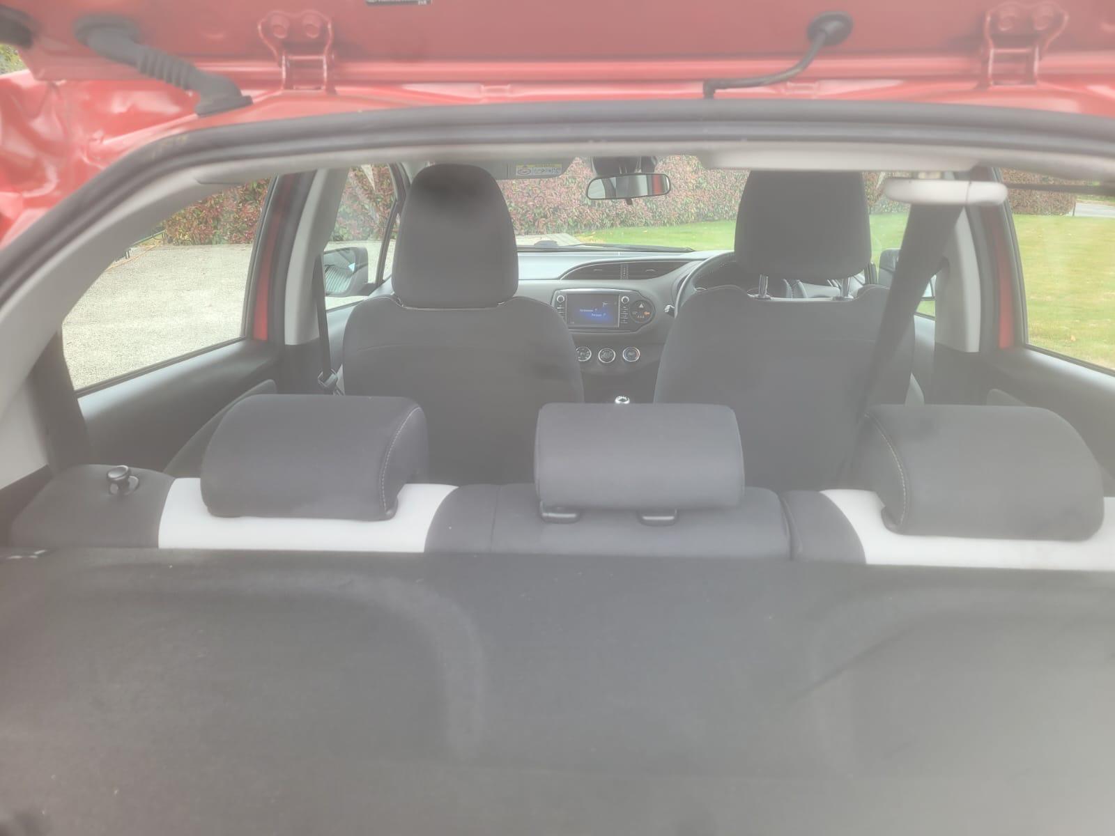 Toyota Yaris 1.5 VVT-i Icon Tech Hatchback 5dr Petrol Manual Euro 6 (111 ps)