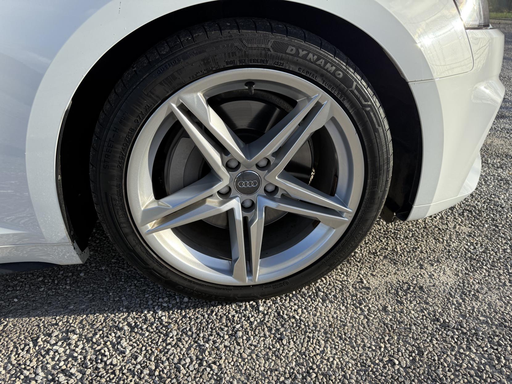 Audi A5 2.0 TFSI S line Coupe 2dr Petrol S Tronic quattro Euro 6 (s/s) (252 ps)