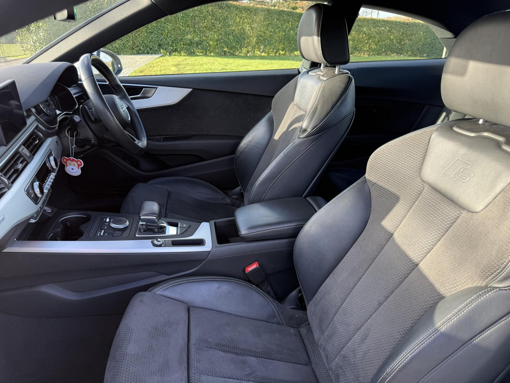 Audi A5 2.0 TFSI S line Coupe 2dr Petrol S Tronic quattro Euro 6 (s/s) (252 ps)