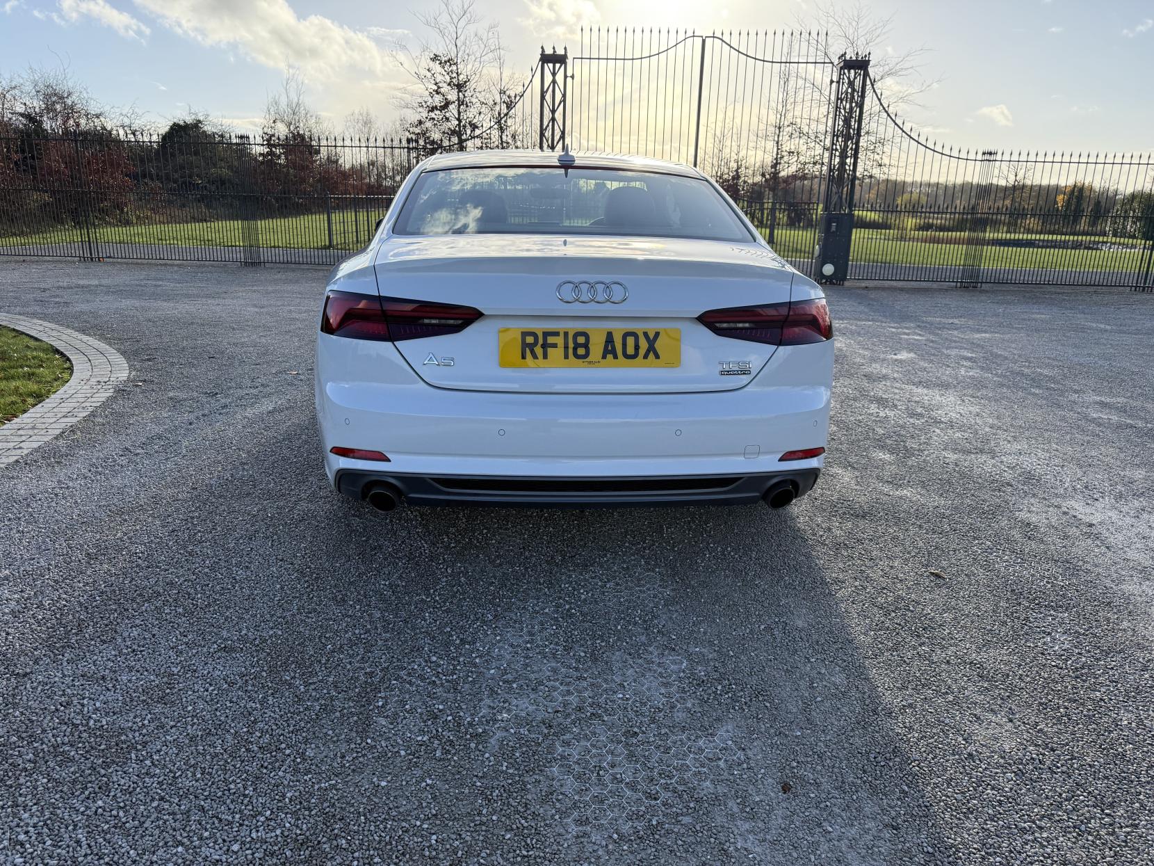 Audi A5 2.0 TFSI S line Coupe 2dr Petrol S Tronic quattro Euro 6 (s/s) (252 ps)