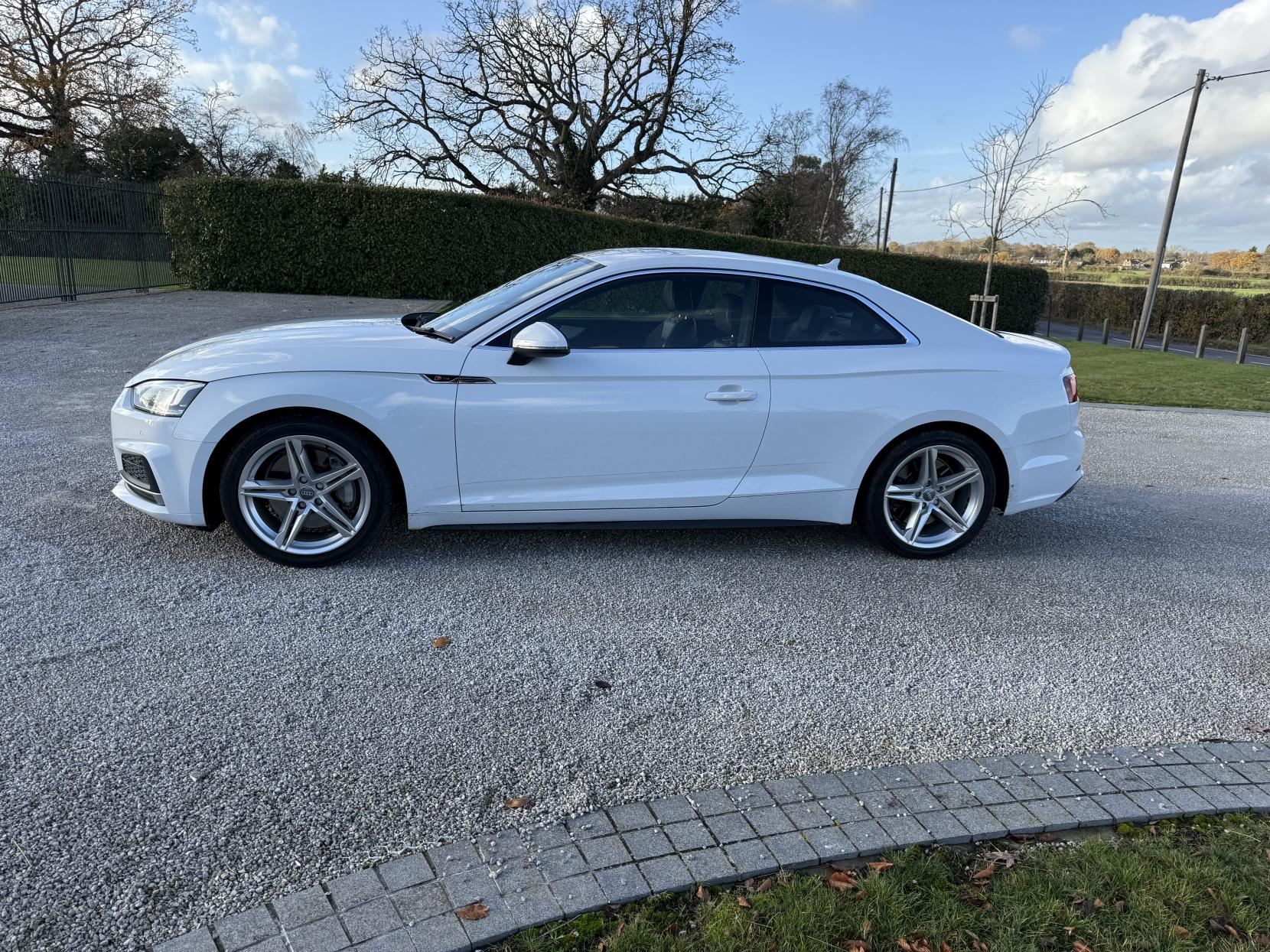 Audi A5 2.0 TFSI S line Coupe 2dr Petrol S Tronic quattro Euro 6 (s/s) (252 ps)