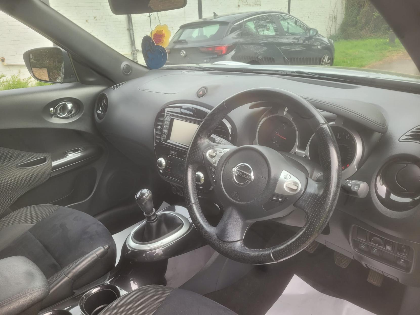 Nissan Juke 1.5 dCi N-Connecta SUV 5dr Diesel Manual Euro 6 (s/s) (110 ps)
