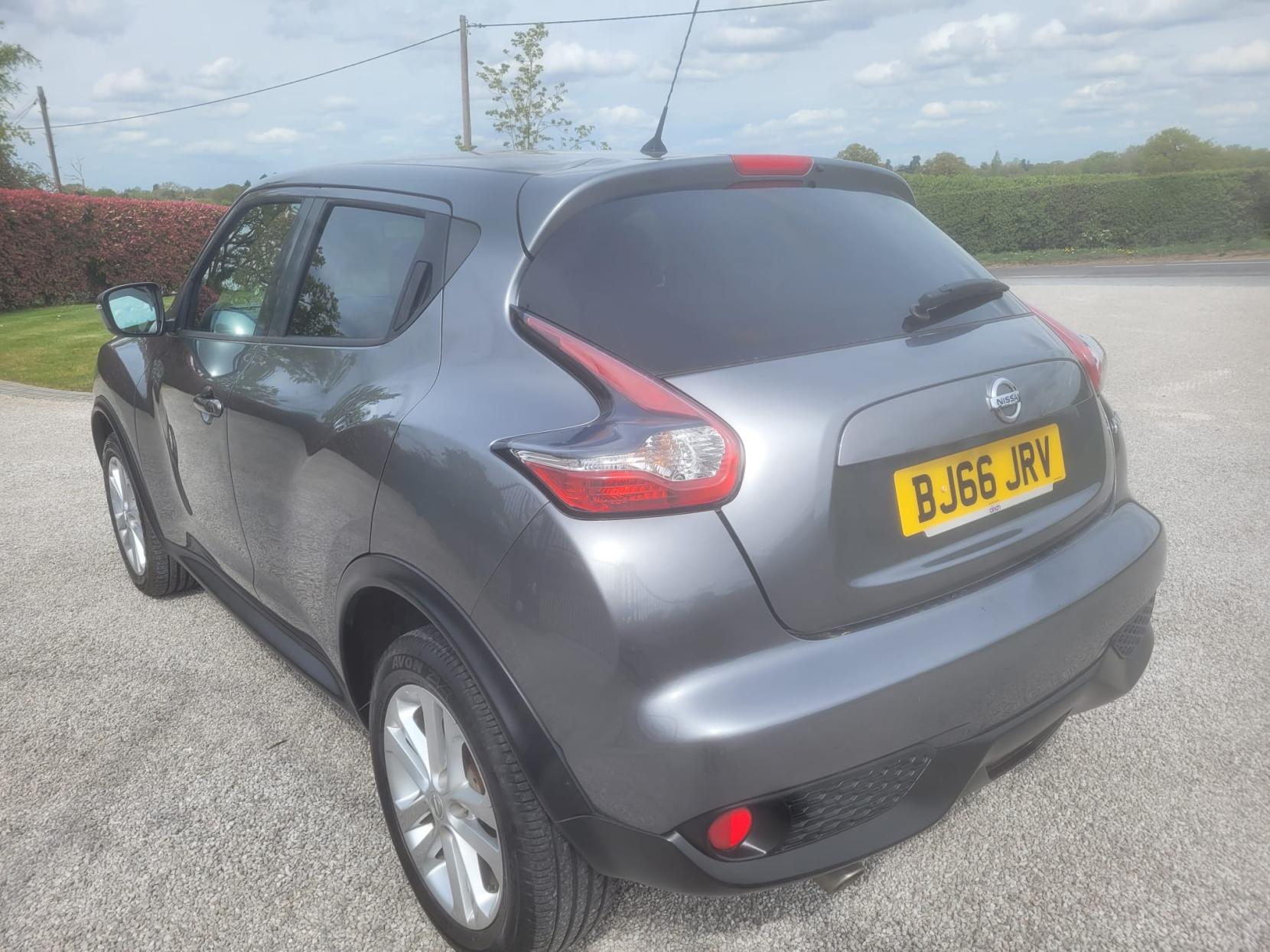 Nissan Juke 1.5 dCi N-Connecta SUV 5dr Diesel Manual Euro 6 (s/s) (110 ps)
