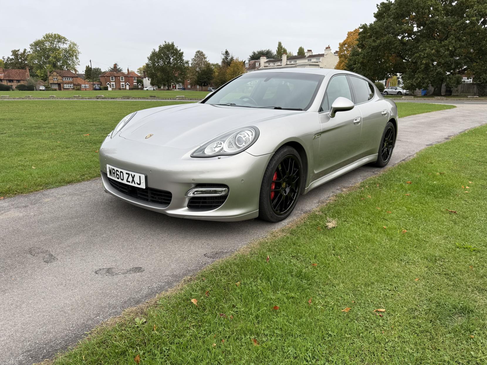 Porsche Panamera 4.8T V8 Hatchback 5dr Petrol PDK 4WD Euro 5 (s/s) (500 ps)